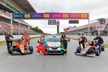 Pedro de la Rosa y Bruno del Pino (EuroCup 3); Belén García y Lydia Sempere (Clio Cup Series); Eric Gené (F4 Spain) y Jordi Gené. Circuit de Barcelona–Catalunya, NAPA Racing Weekend 2023.